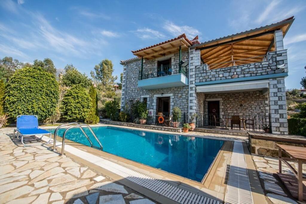 Kelly'S Villa In Stoupa Neokhorion  Zewnętrze zdjęcie