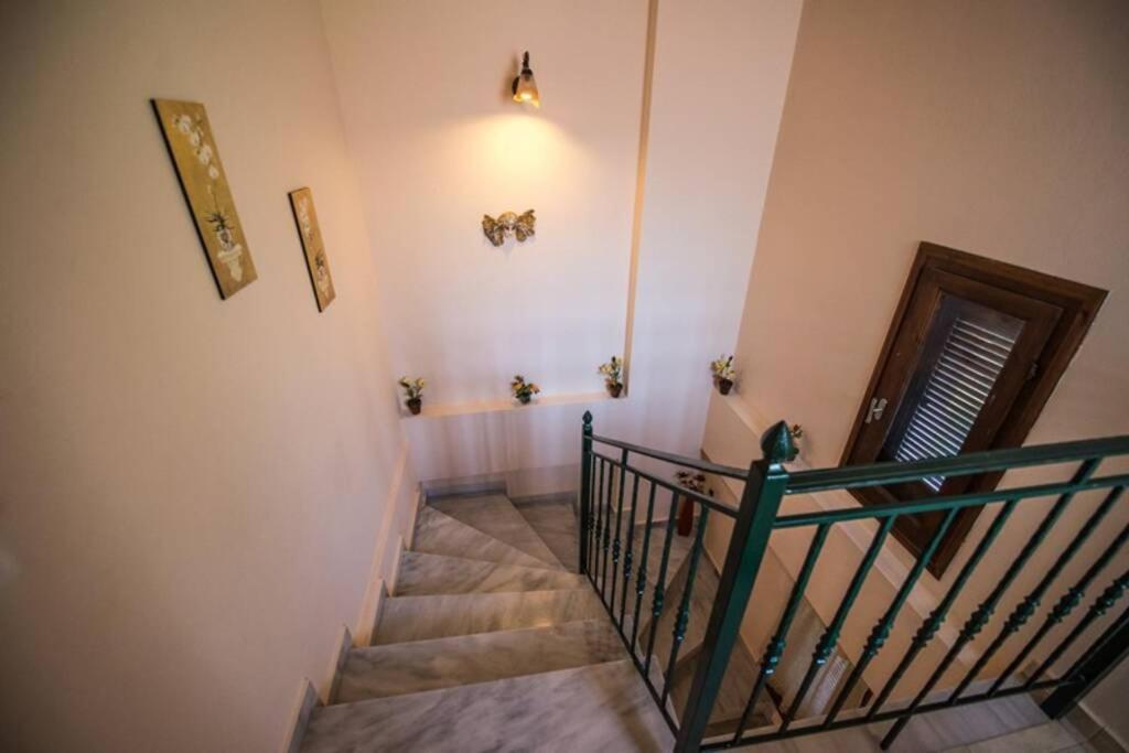 Kelly'S Villa In Stoupa Neokhorion  Zewnętrze zdjęcie
