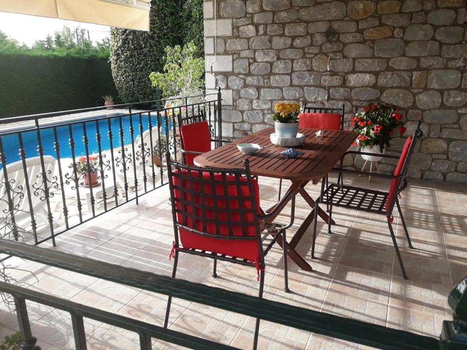 Kelly'S Villa In Stoupa Neokhorion  Zewnętrze zdjęcie
