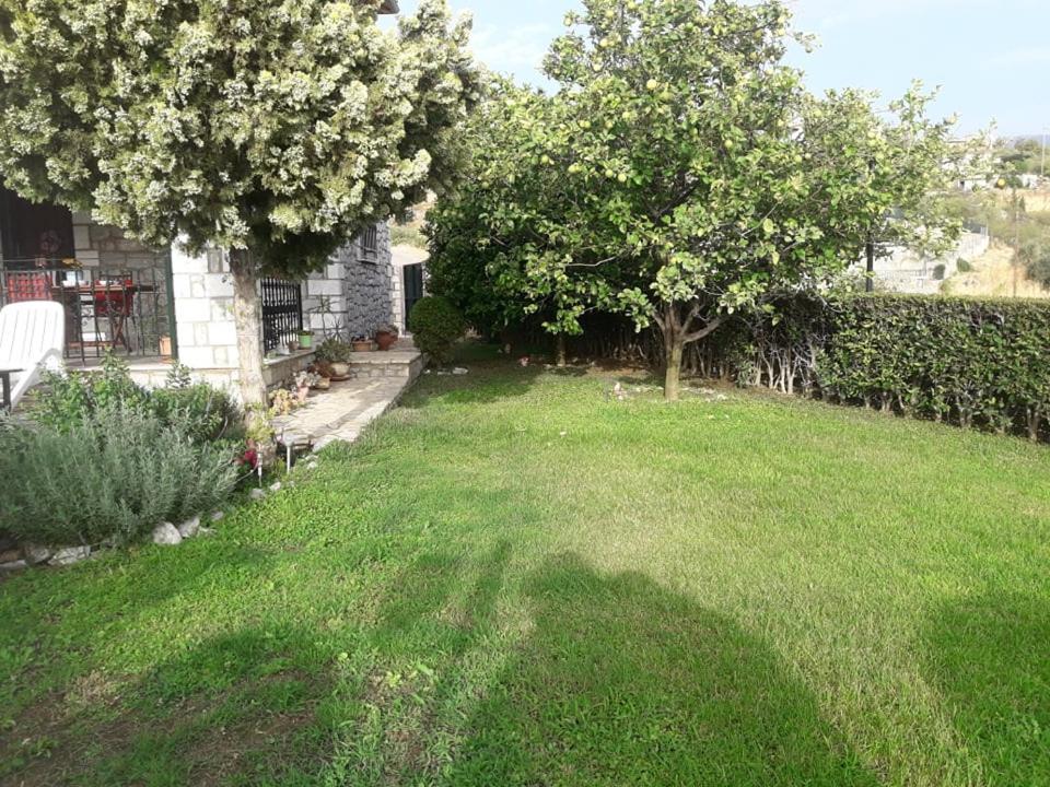 Kelly'S Villa In Stoupa Neokhorion  Zewnętrze zdjęcie